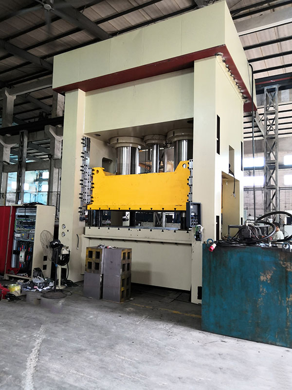 hydraulic press machine for autoparts.